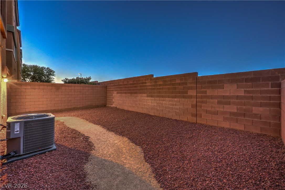 3948 Total Eclipse Street Property Photo 20