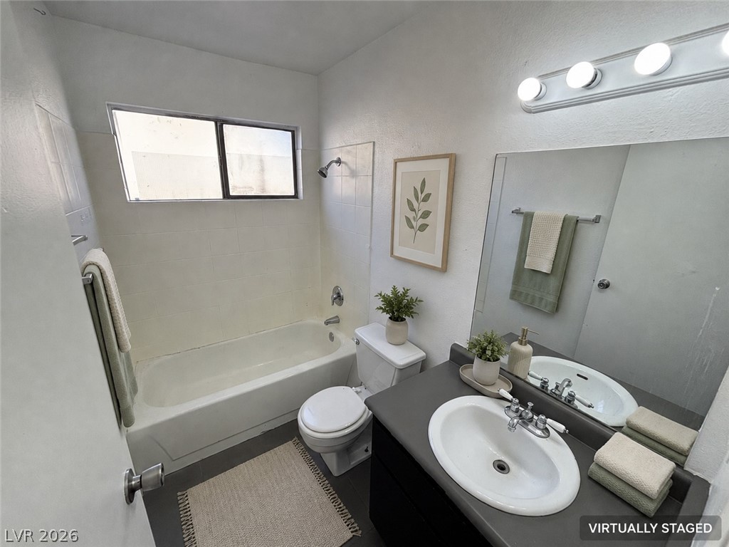 6940 Hopkins Drive B Property Photo 7