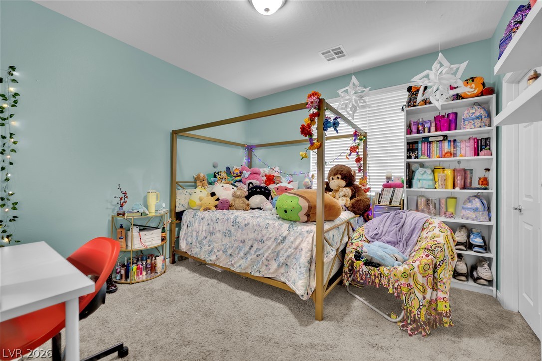 2241 Mundare Drive Property Photo 4