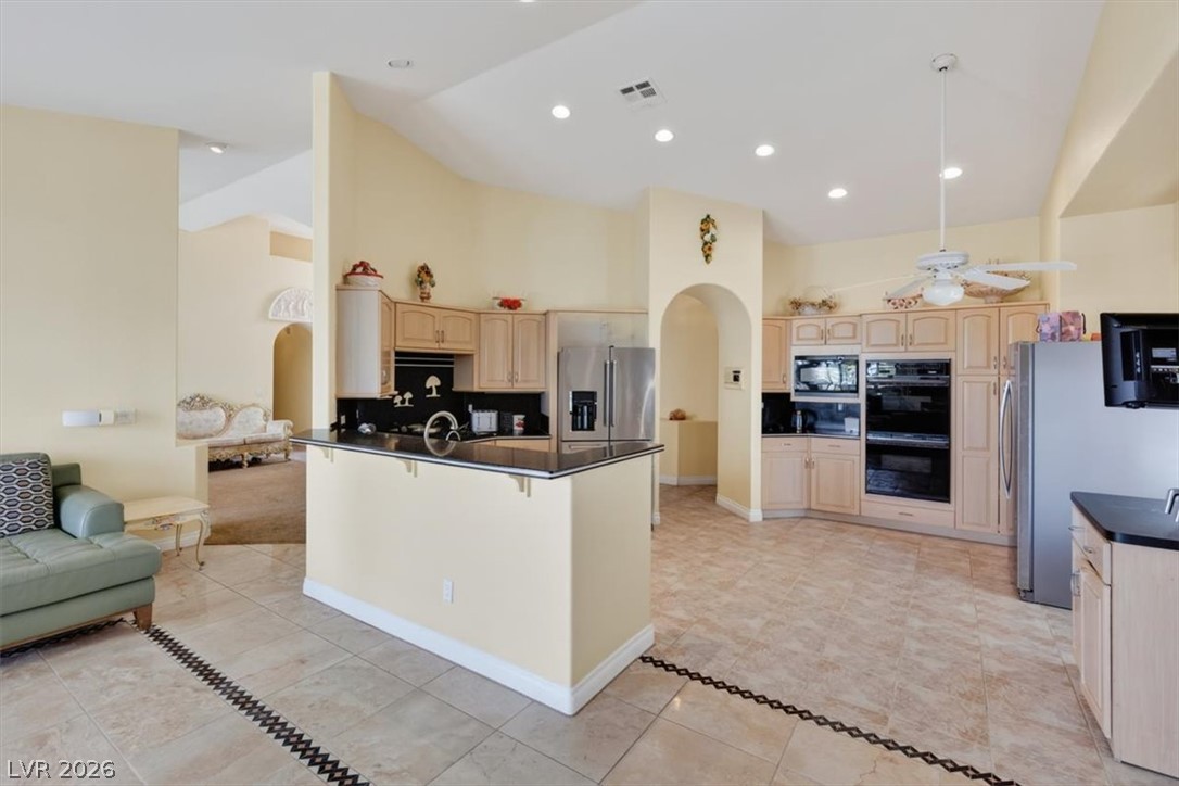1910 Davina Street Property Photo 11
