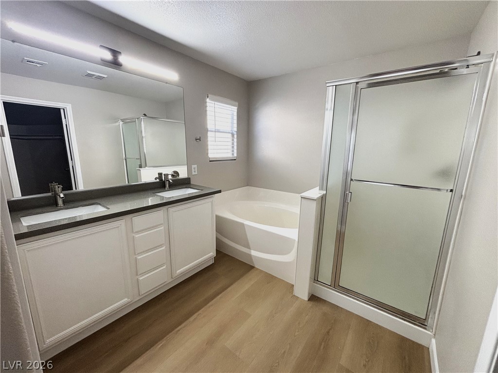 3661 Farfalla Court Property Photo 29