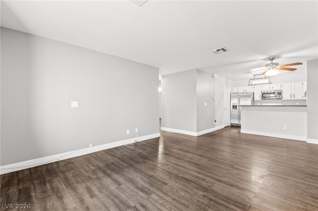 2108 Willowbury Drive C Property Photo 2