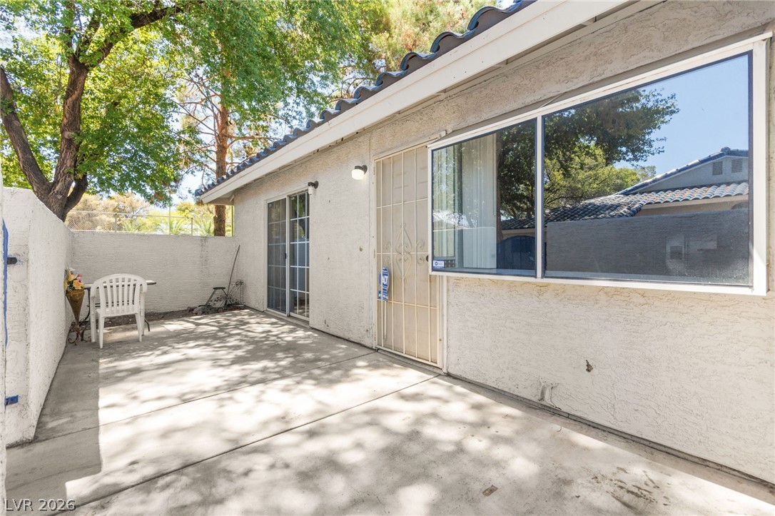 2108 Willowbury Drive C Property Photo 8