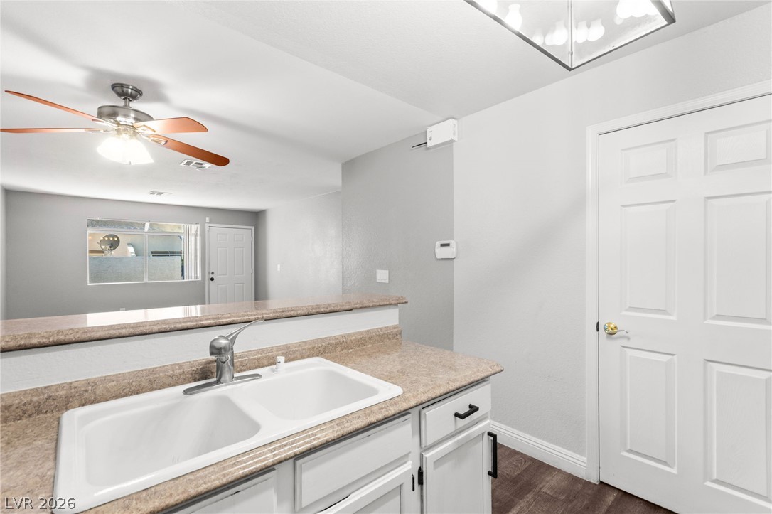2108 Willowbury Drive C Property Photo 18