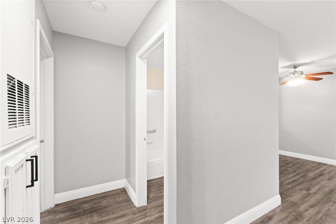 2108 Willowbury Drive C Property Photo 30