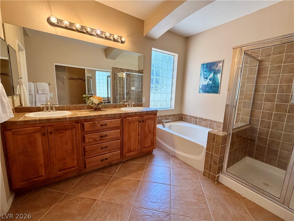 9230 Sapphire Hills Court Property Photo 12