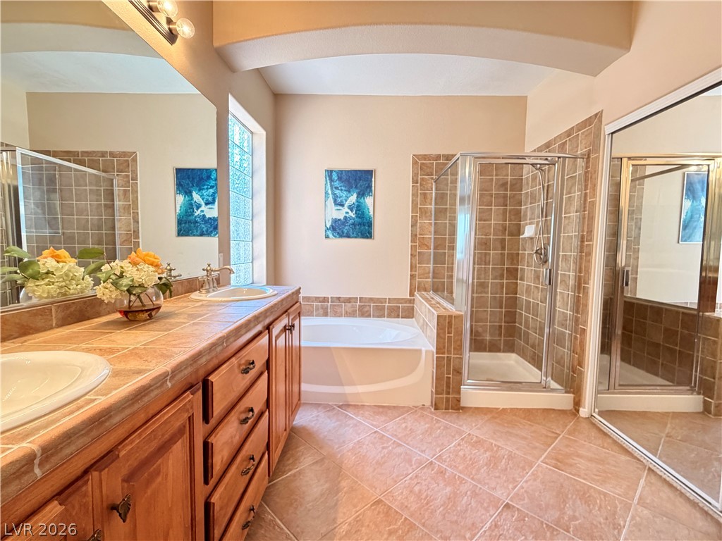 9230 Sapphire Hills Court Property Photo 13