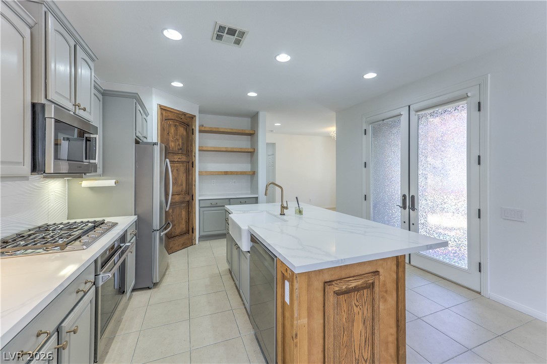 10489 Rusty Railroad Avenue Property Photo 12
