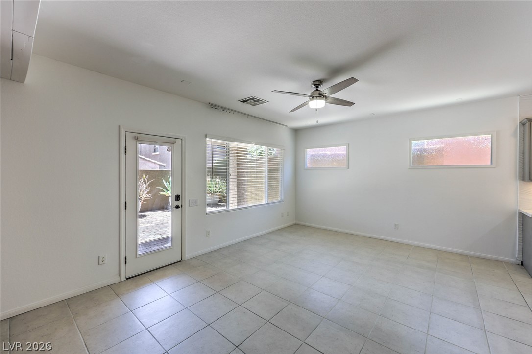 10489 Rusty Railroad Avenue Property Photo 15