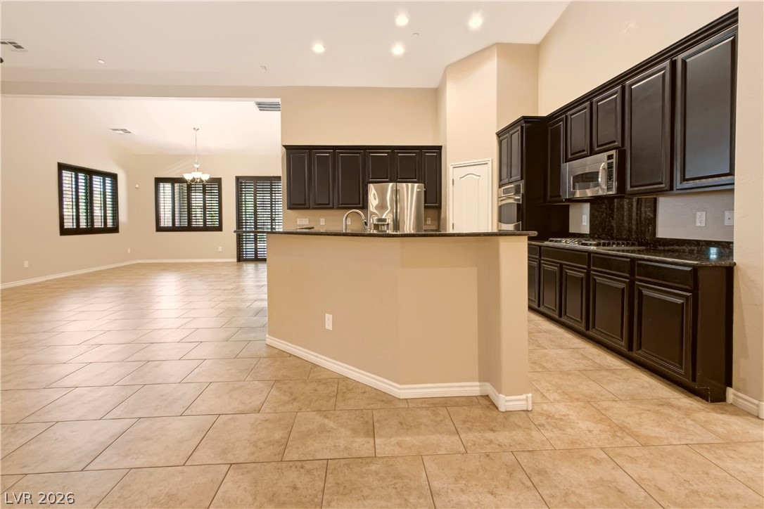 2668 Bad Rock Circle Property Photo 5