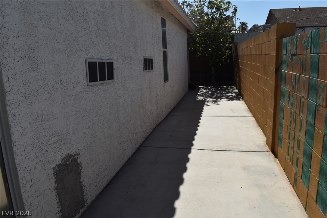 1701 Jernae Court Property Photo 8