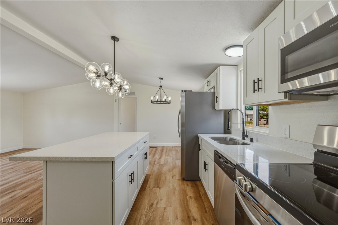 551 Cynthia Street Property Photo 5