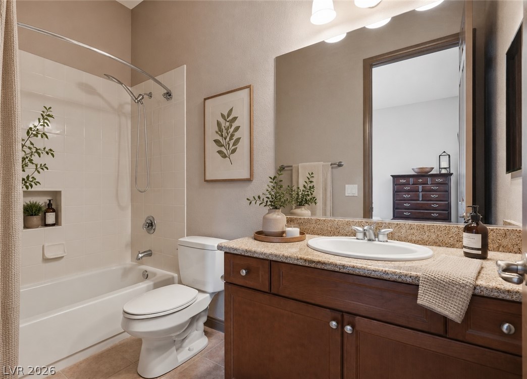 5612 Lusitano Street Property Photo 25