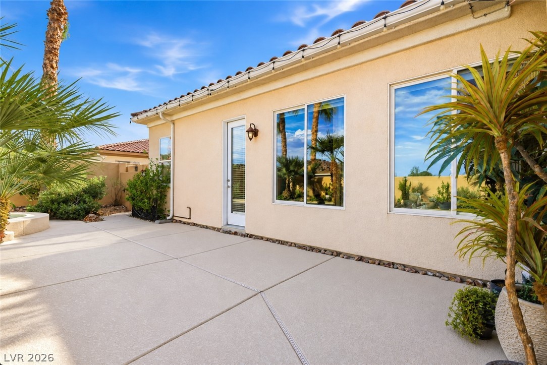 5612 Lusitano Street Property Photo 32