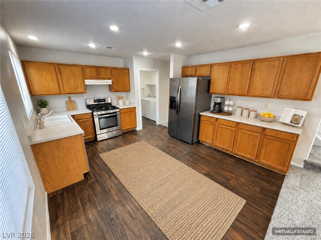 3237 Little Stream Street Property Photo 4