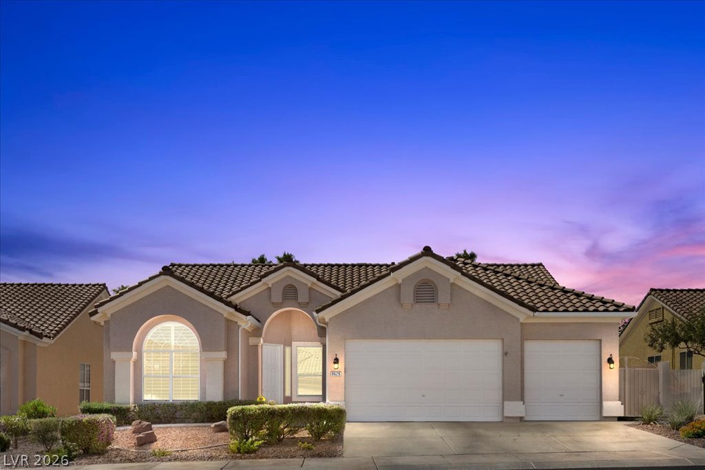 8629 Desert Bird Drive Property Photo 1