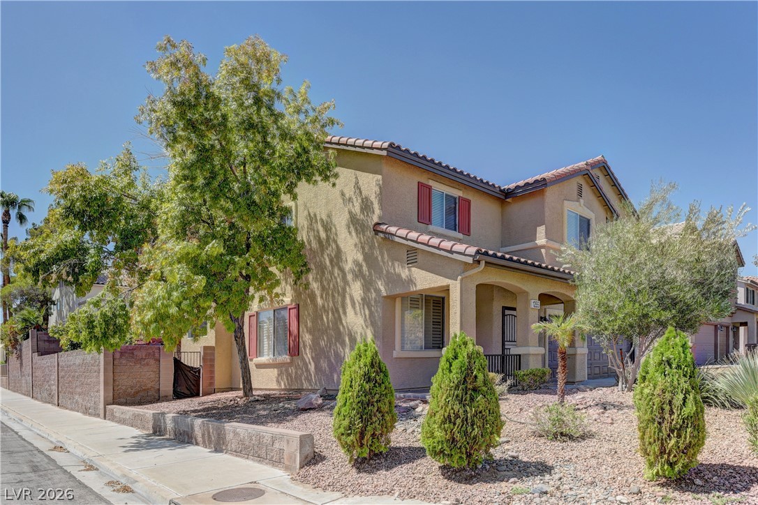 1255 Summer Dawn Avenue Property Photo 2