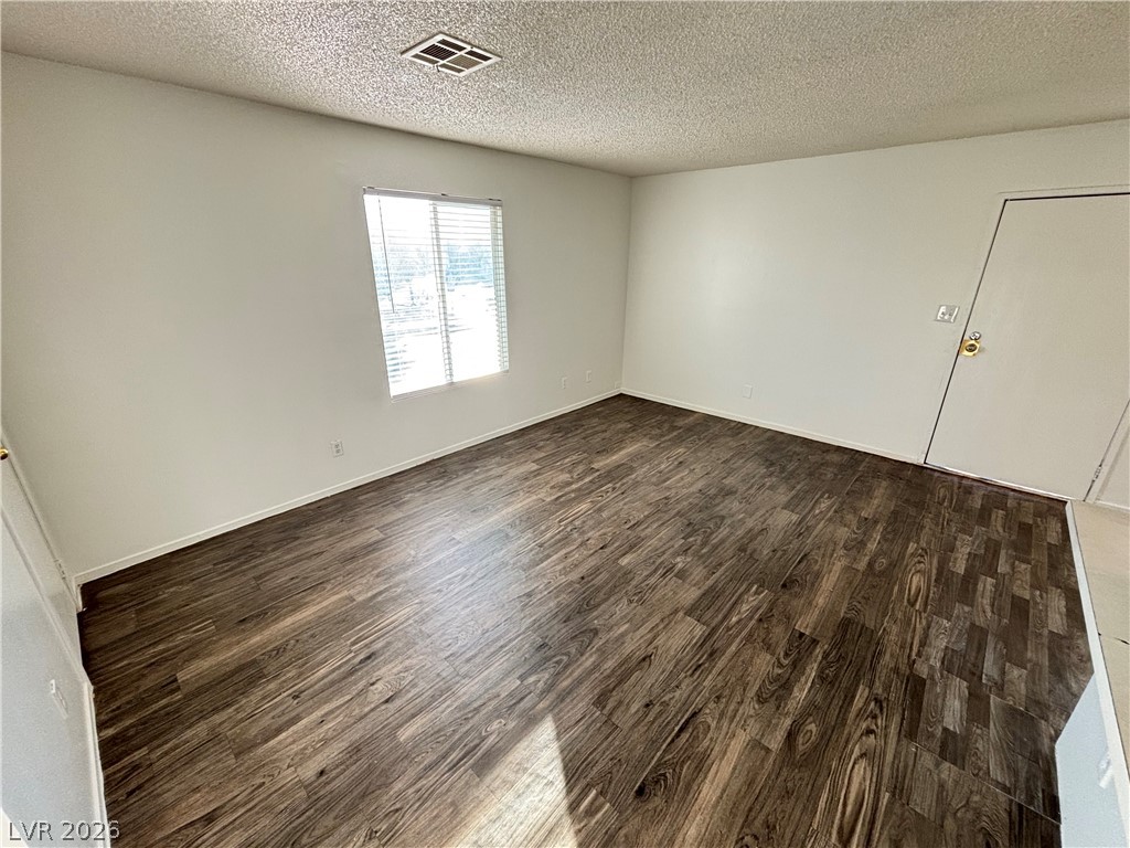 147 Westminster Way D Property Photo 9