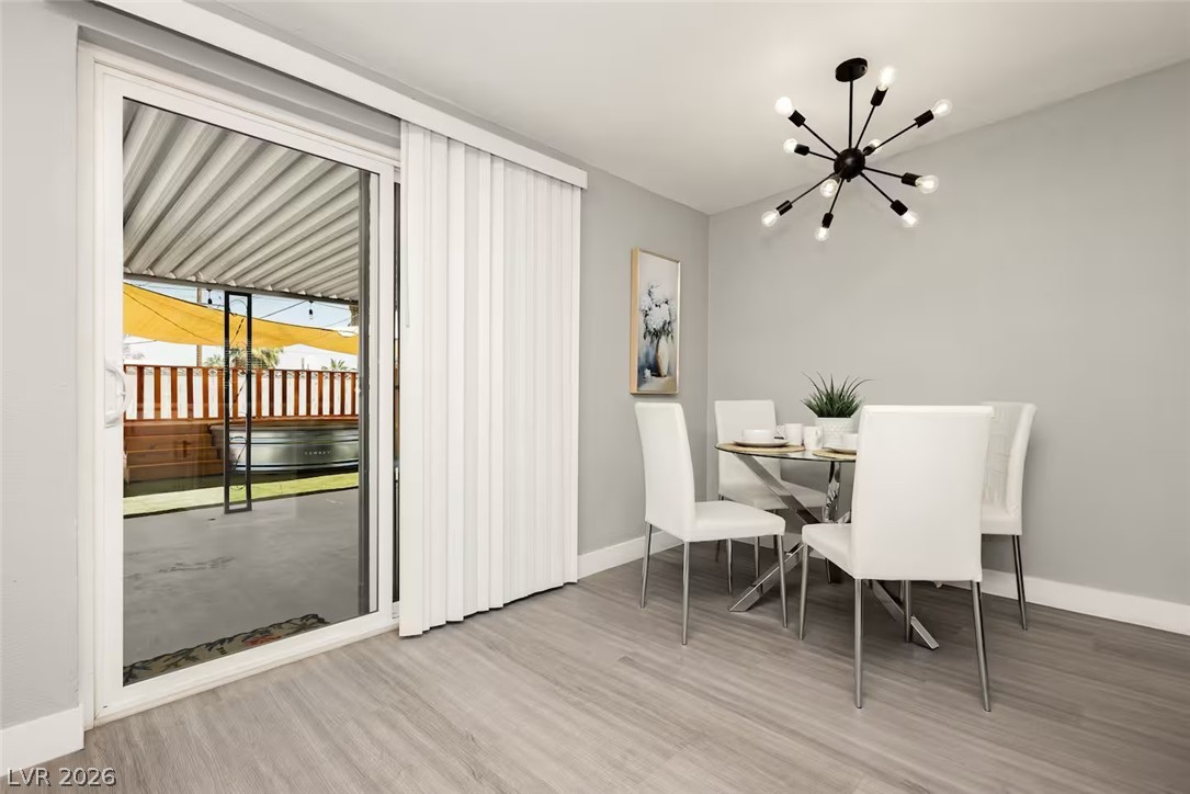 1634 Serenada Avenue Property Photo 8
