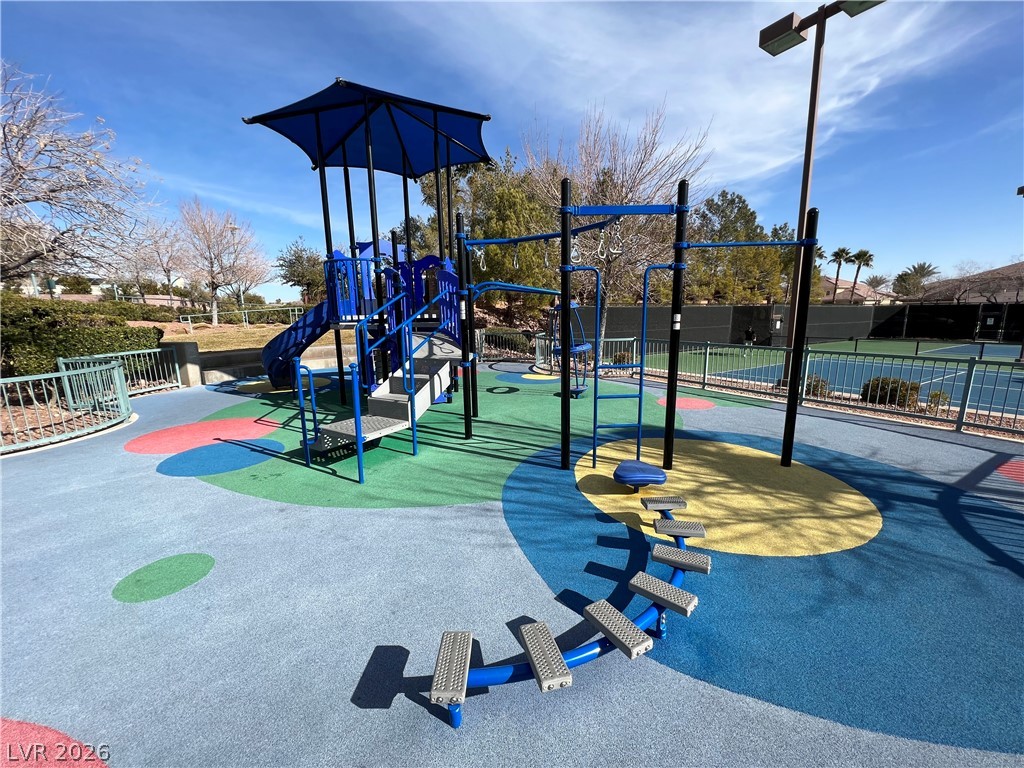 10895 Iris Canyon Lane Property Photo 24