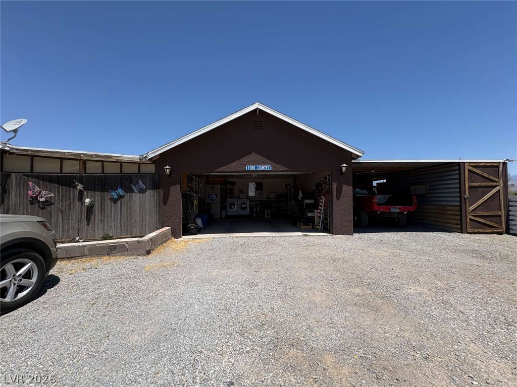 3971 South Blagg Road Property Photo 2