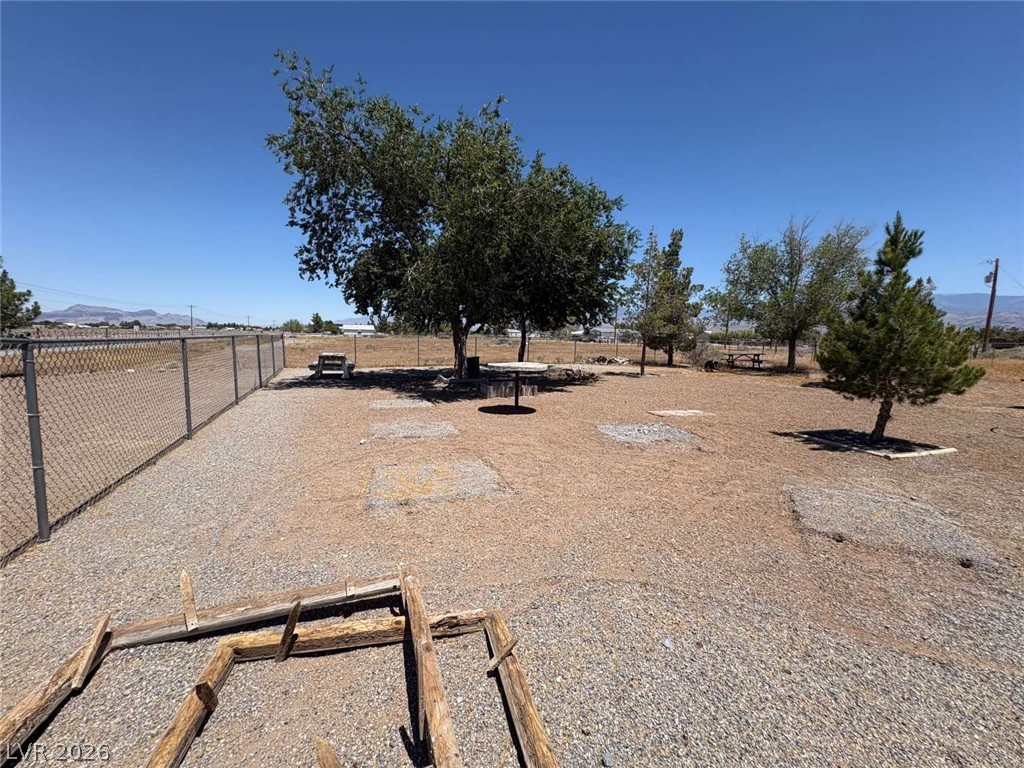 3971 South Blagg Road Property Photo 7