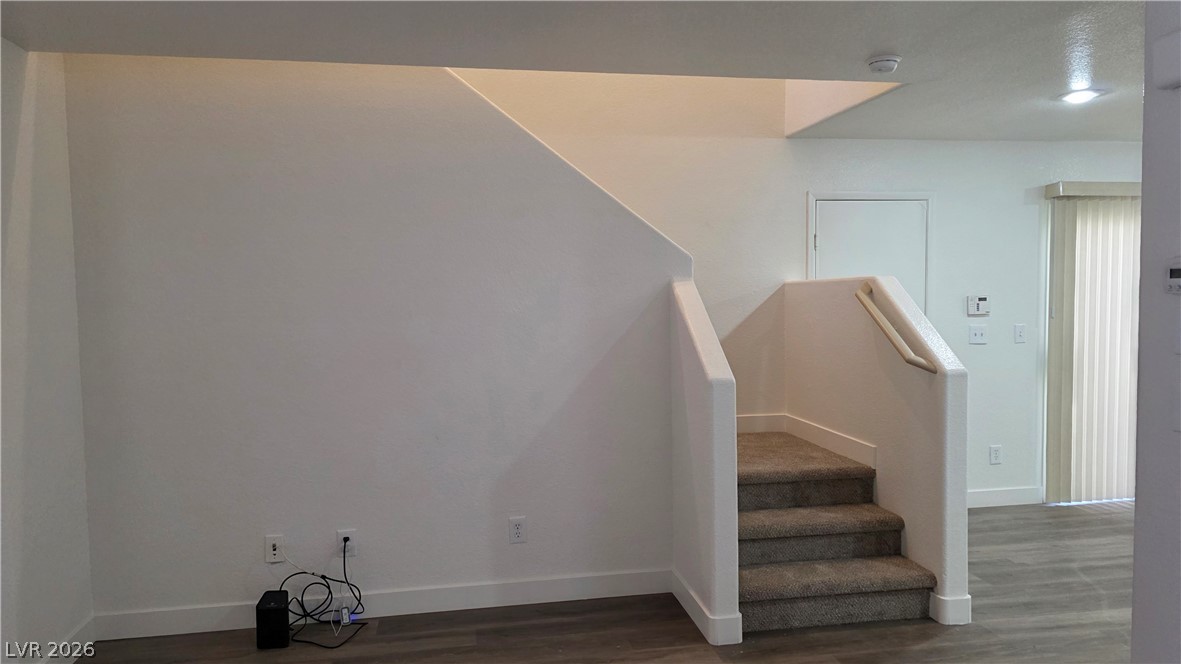 616 Port Talbot Avenue Property Photo 19