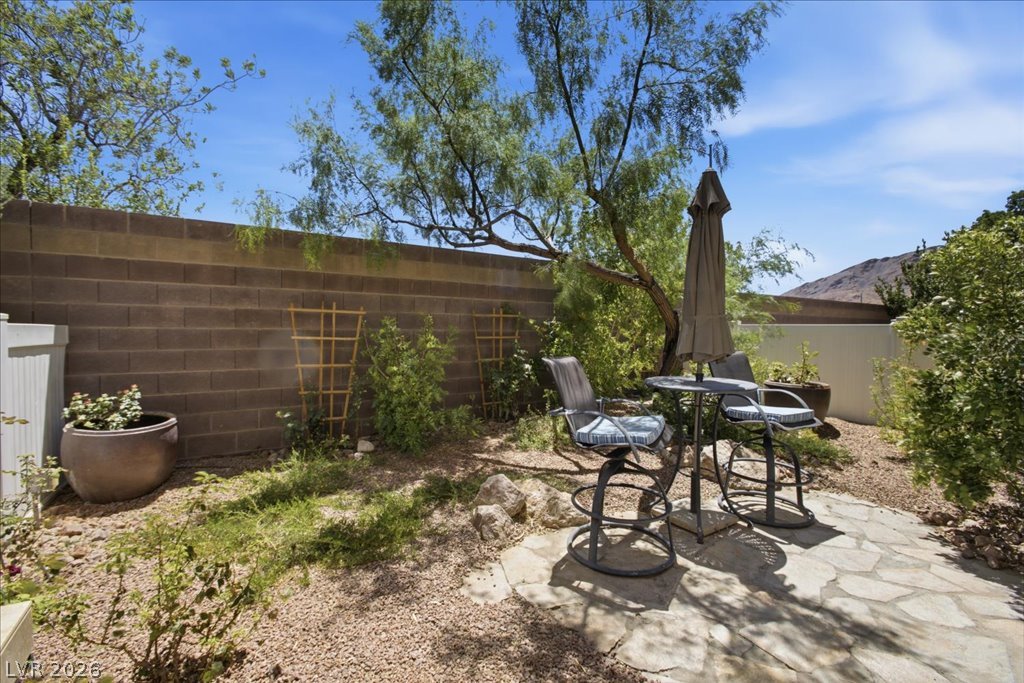 1667 Lefty Garcia Way Property Photo 32