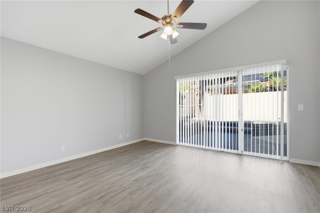 551 British Court Property Photo 20