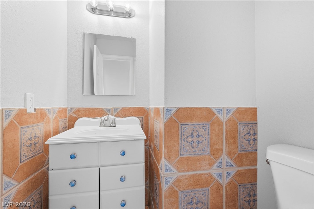 551 British Court Property Photo 27