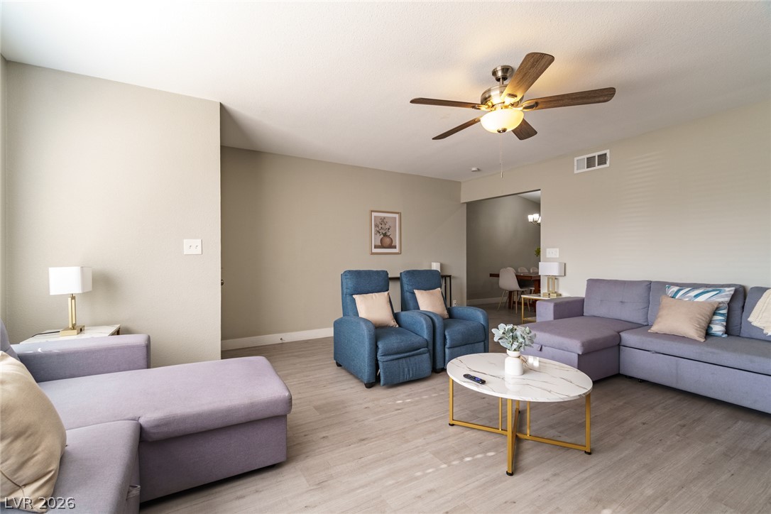 5551 Corral Circle Property Photo 7