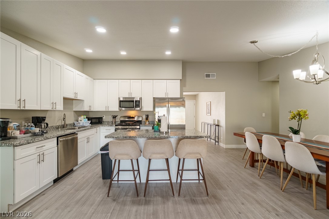 5551 Corral Circle Property Photo 10