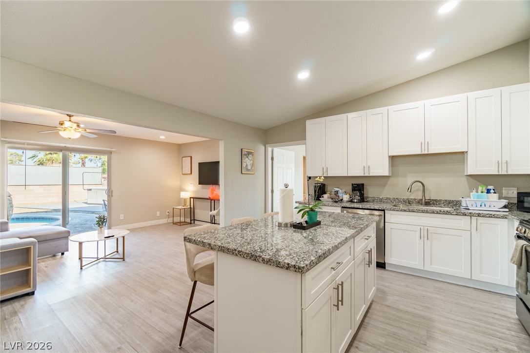 5551 Corral Circle Property Photo 11