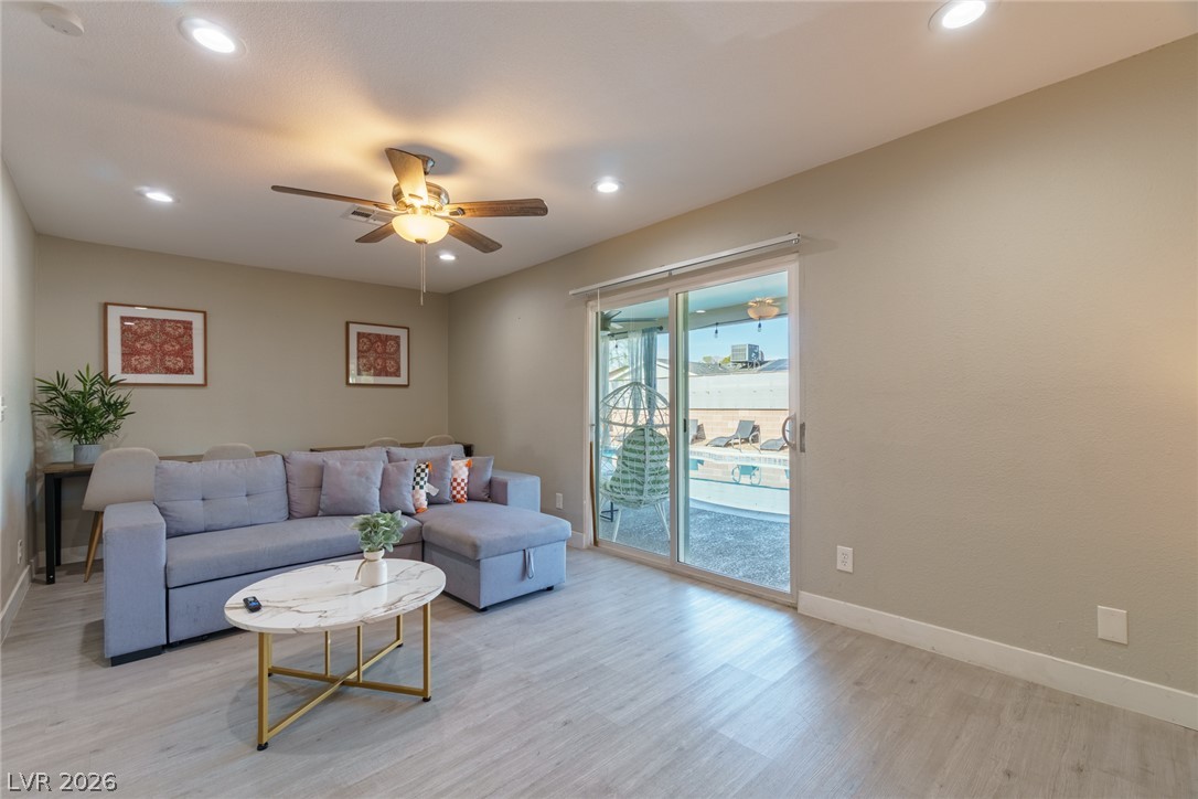 5551 Corral Circle Property Photo 15