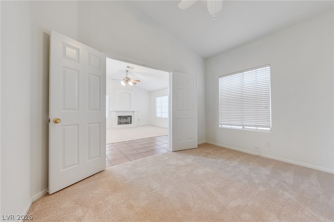 4821 Wind Break Lane Property Photo 6