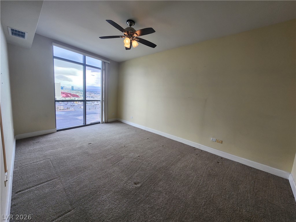 200 West Sahara Avenue 2004 Property Photo 10