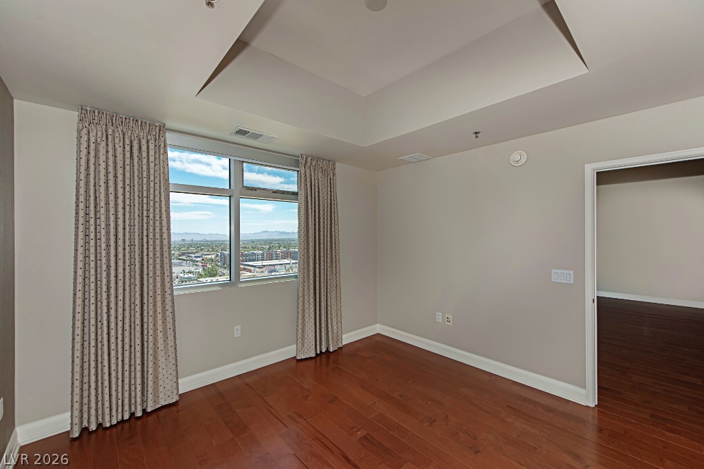 150 Las Vegas Boulevard 1513 Property Photo 10