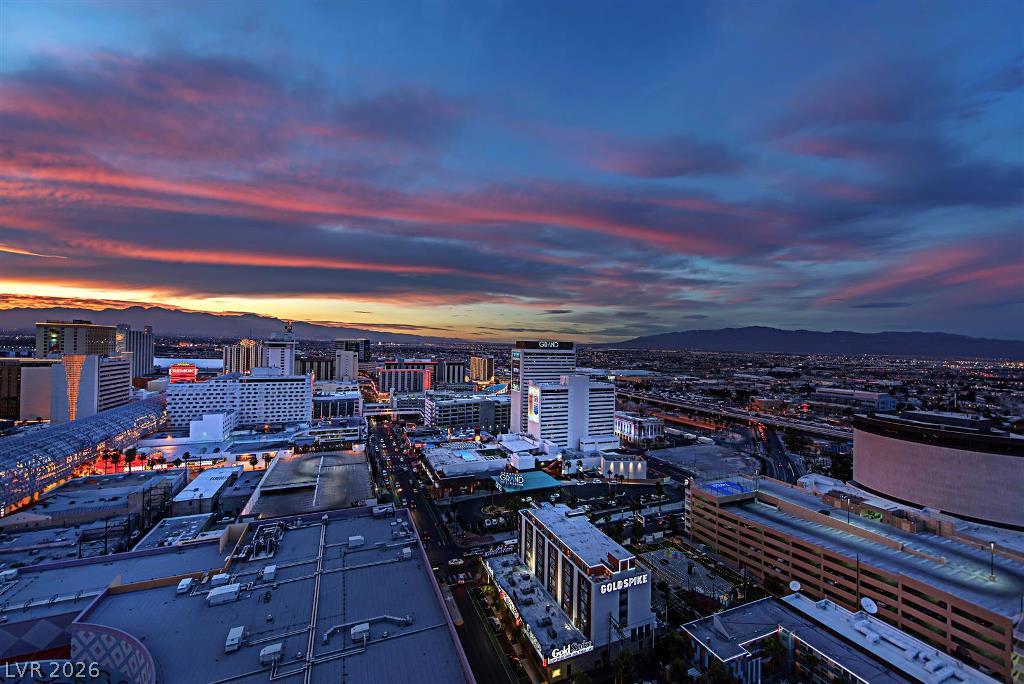 150 Las Vegas Boulevard 1513 Property Photo 19