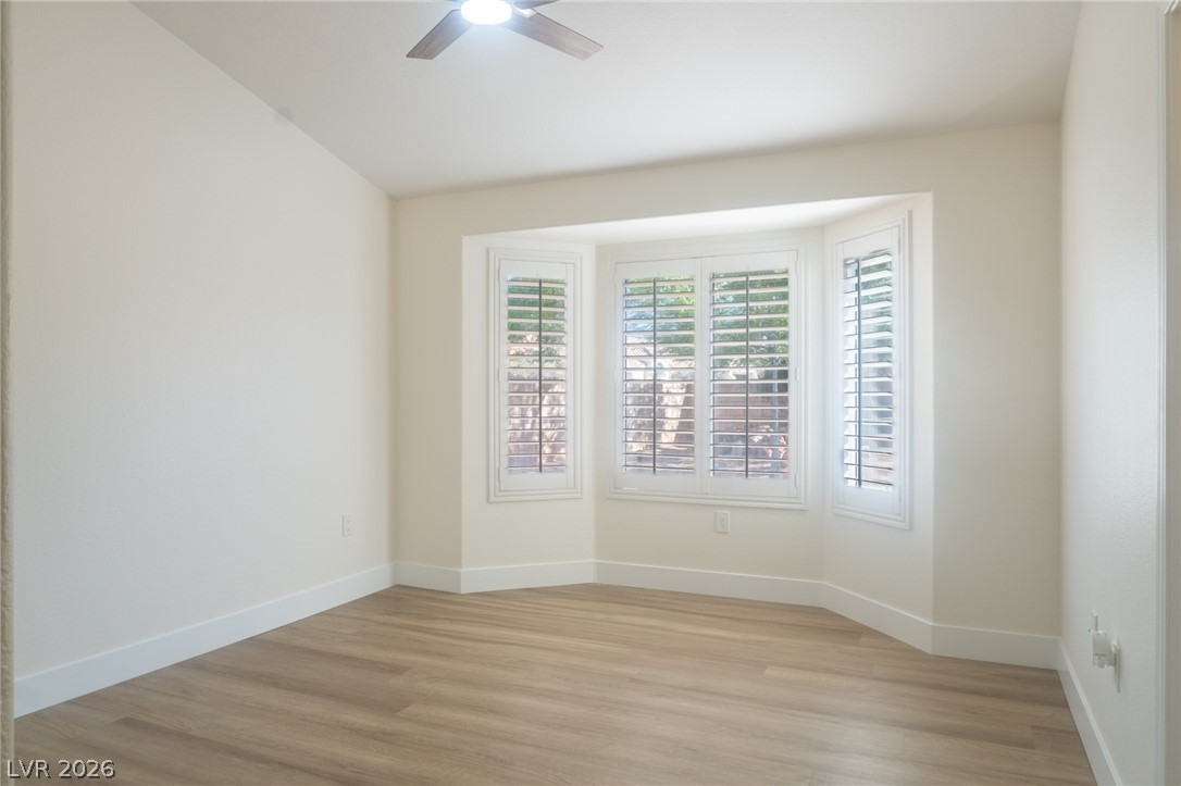 8701 Villa Ridge Drive Property Photo 14