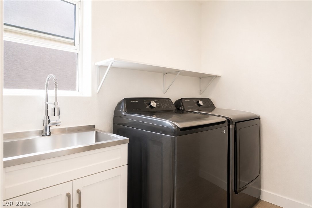 8701 Villa Ridge Drive Property Photo 16