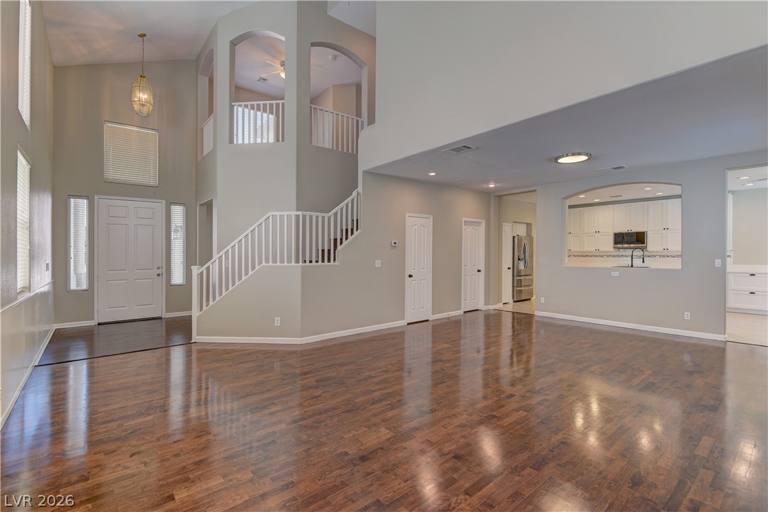 7225 Eaglegate Street Property Photo 5