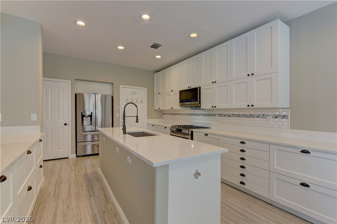 7225 Eaglegate Street Property Photo 13