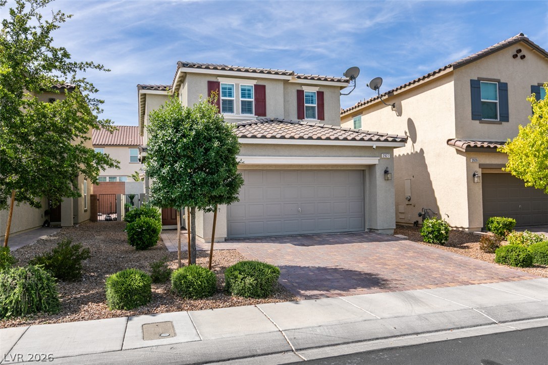 2927 Tranquil Brook Avenue Property Photo 1
