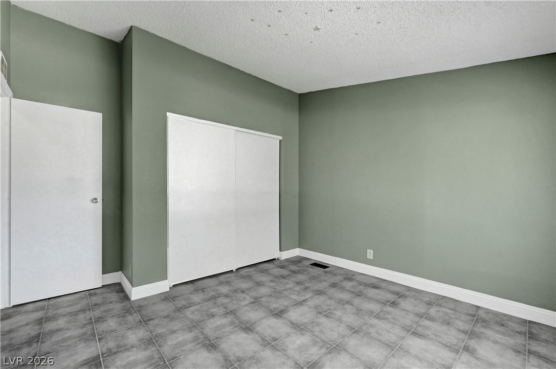 5997 Castlemont Avenue Property Photo 35
