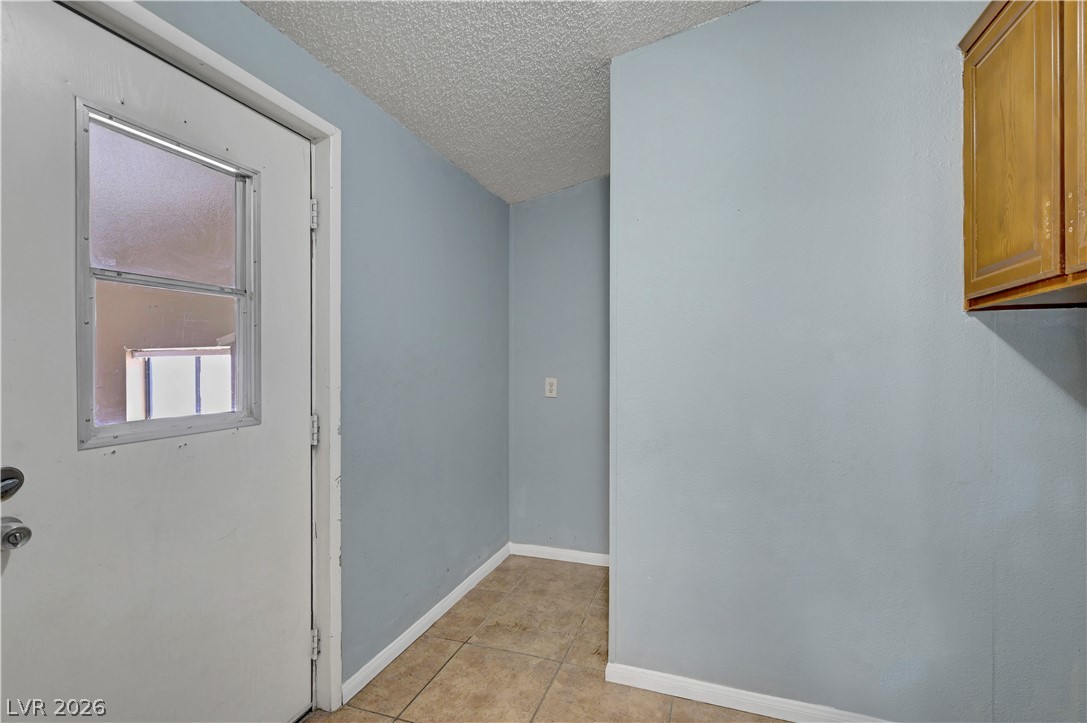 5997 Castlemont Avenue Property Photo 40