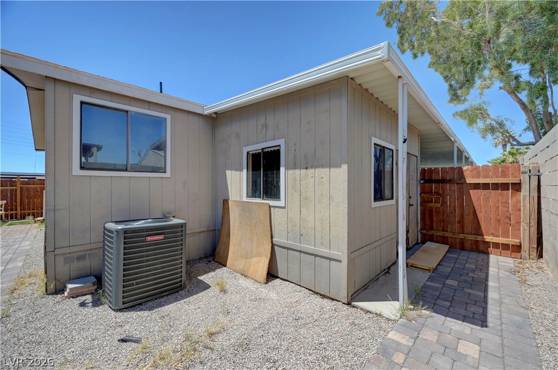 5997 Castlemont Avenue Property Photo 51