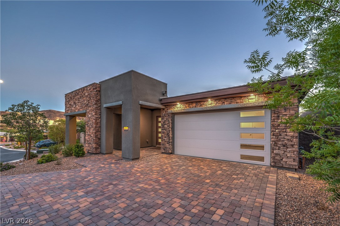 118 Reflection Cove Drive Property Photo 3