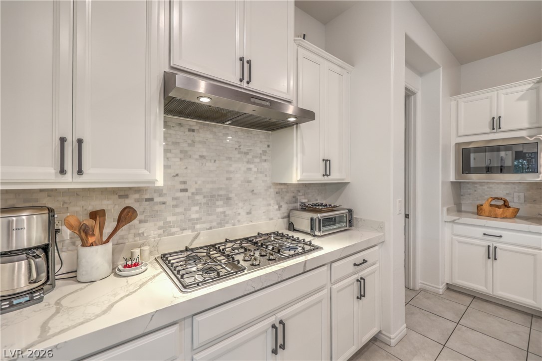 118 Reflection Cove Drive Property Photo 16