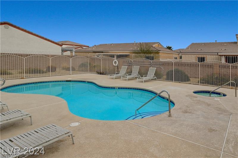 4724 Cohiba Way Property Photo 2