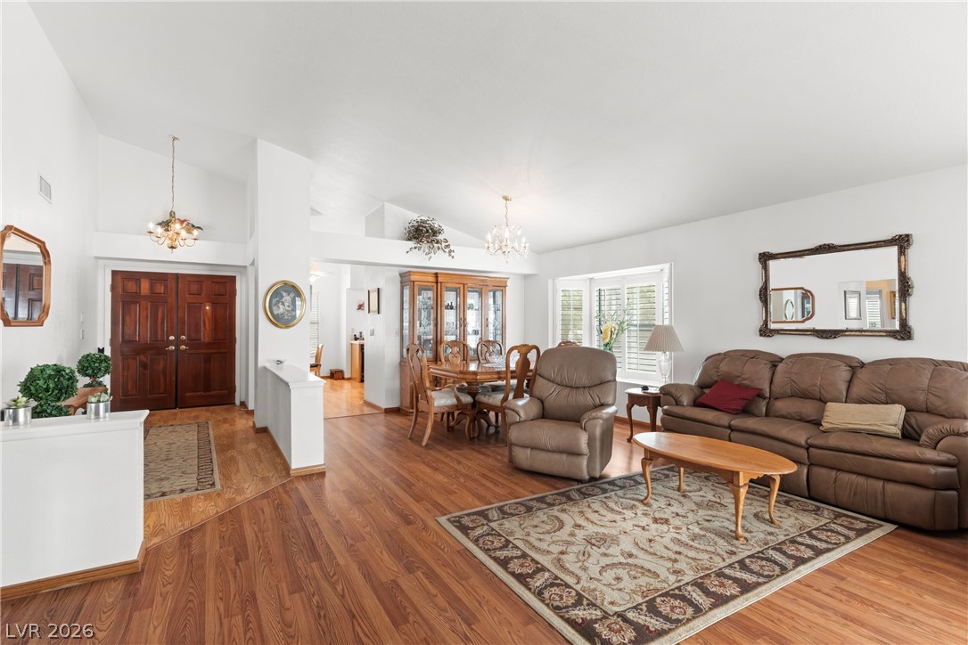 5 Barton Spring Circle Property Photo 7